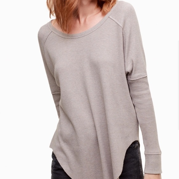 Aritzia Golden By TNA Alder Thermal Top Size XS
